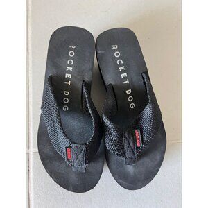 Rocket Dog womens Crush Webbing Platform Wedge Flip-Flops size 9